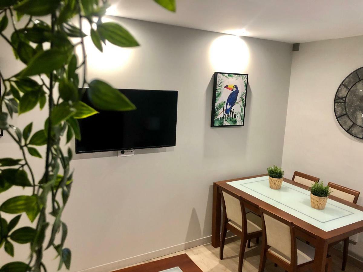 Apartamento San Blas-Antiguo Mercado Central Zaragoza Exteriör bild